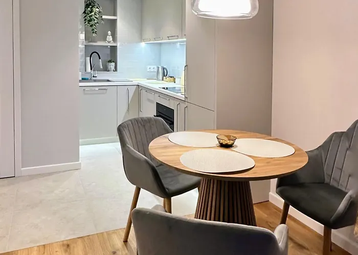 Trojmiejski Przystanek *